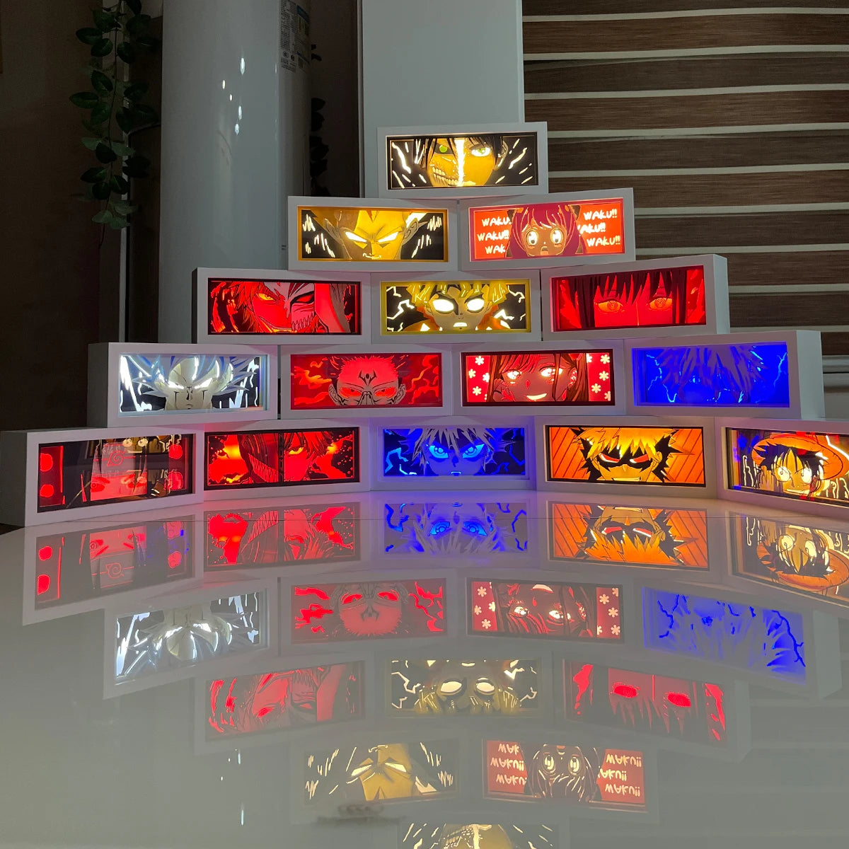 One Piece Paper-Cut LED Light Box